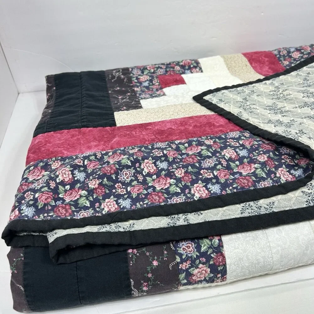 Log Cabin Pattern Quilt Twin 46 x 68 Diagonal Cottagecore Bloomcore Farmhouse
